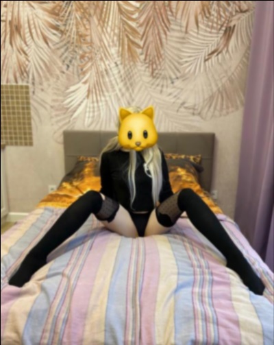 whore i Hellebaek-Alsgarde - Escort Model